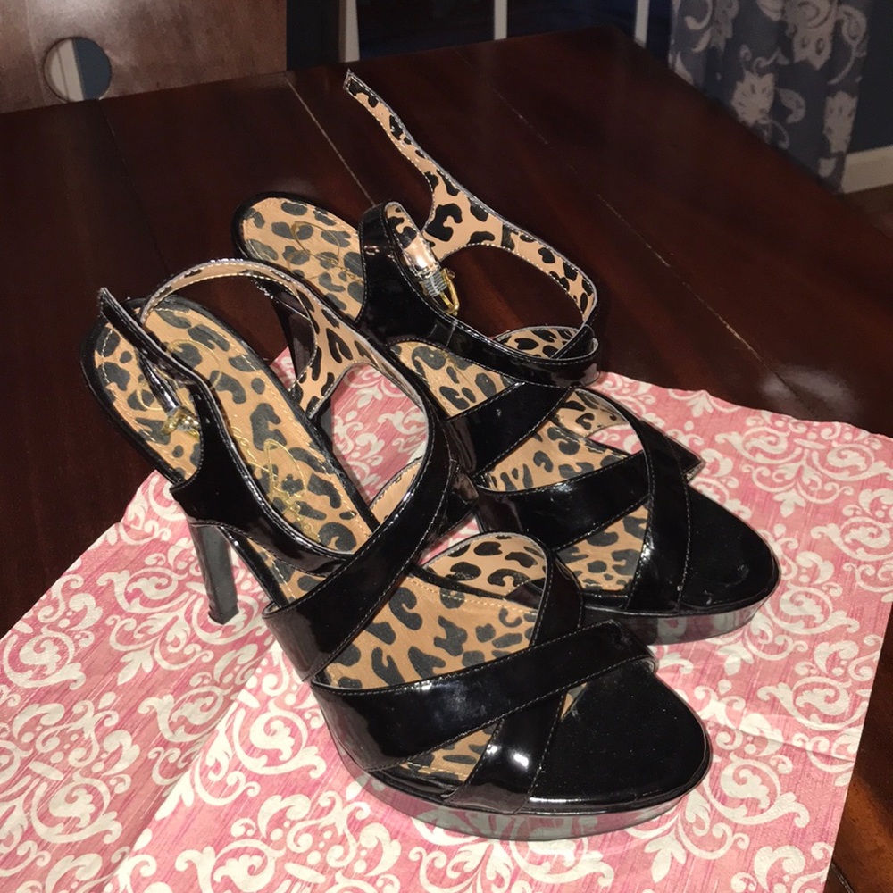 Jessica Simpson Black Patent Shoes